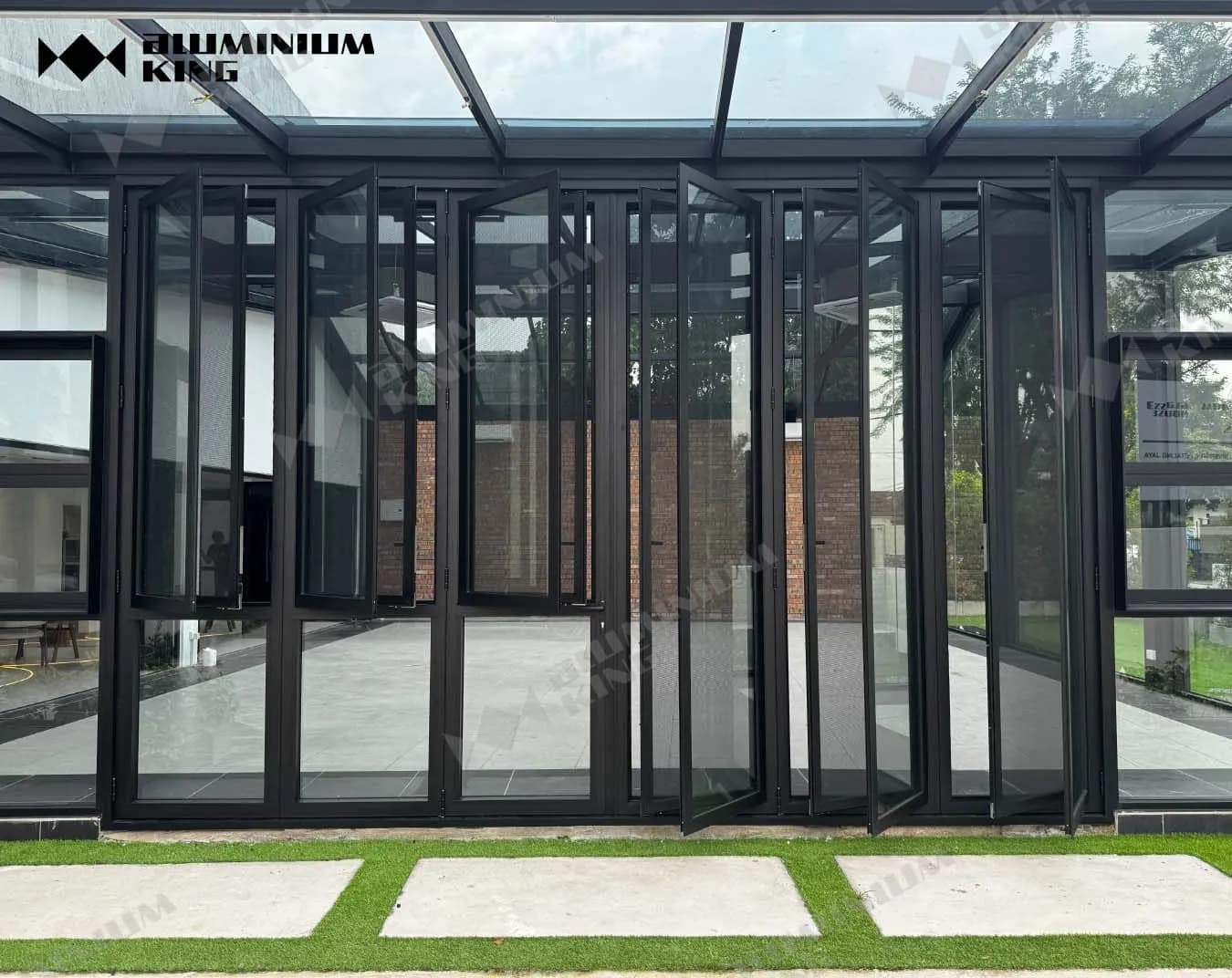 130 SERIES - 6 IN 1 FOLDING DOOR